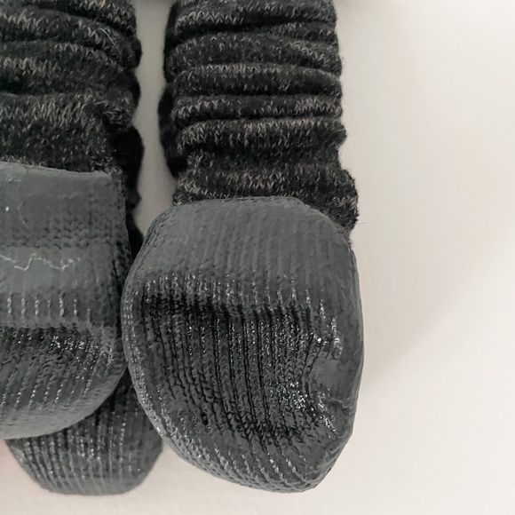 Muttluks // MuttSlouchers Dog Boots - Picture 3 of 3